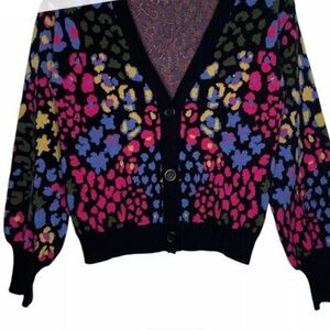 Willow & Wind Colorful Animal Print and Floral Patterned Buttoned Cardigan